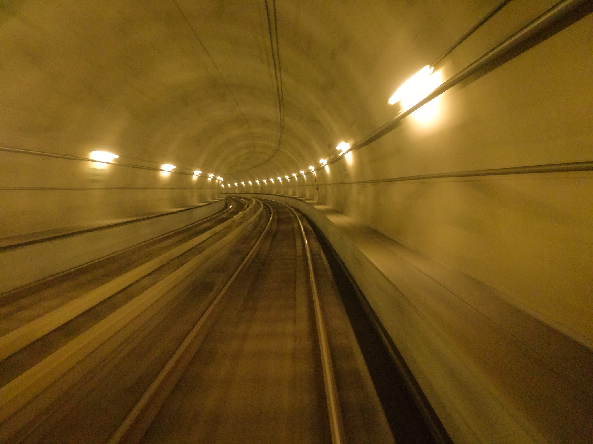 velocita-luce-metro-brescia-relativita 2