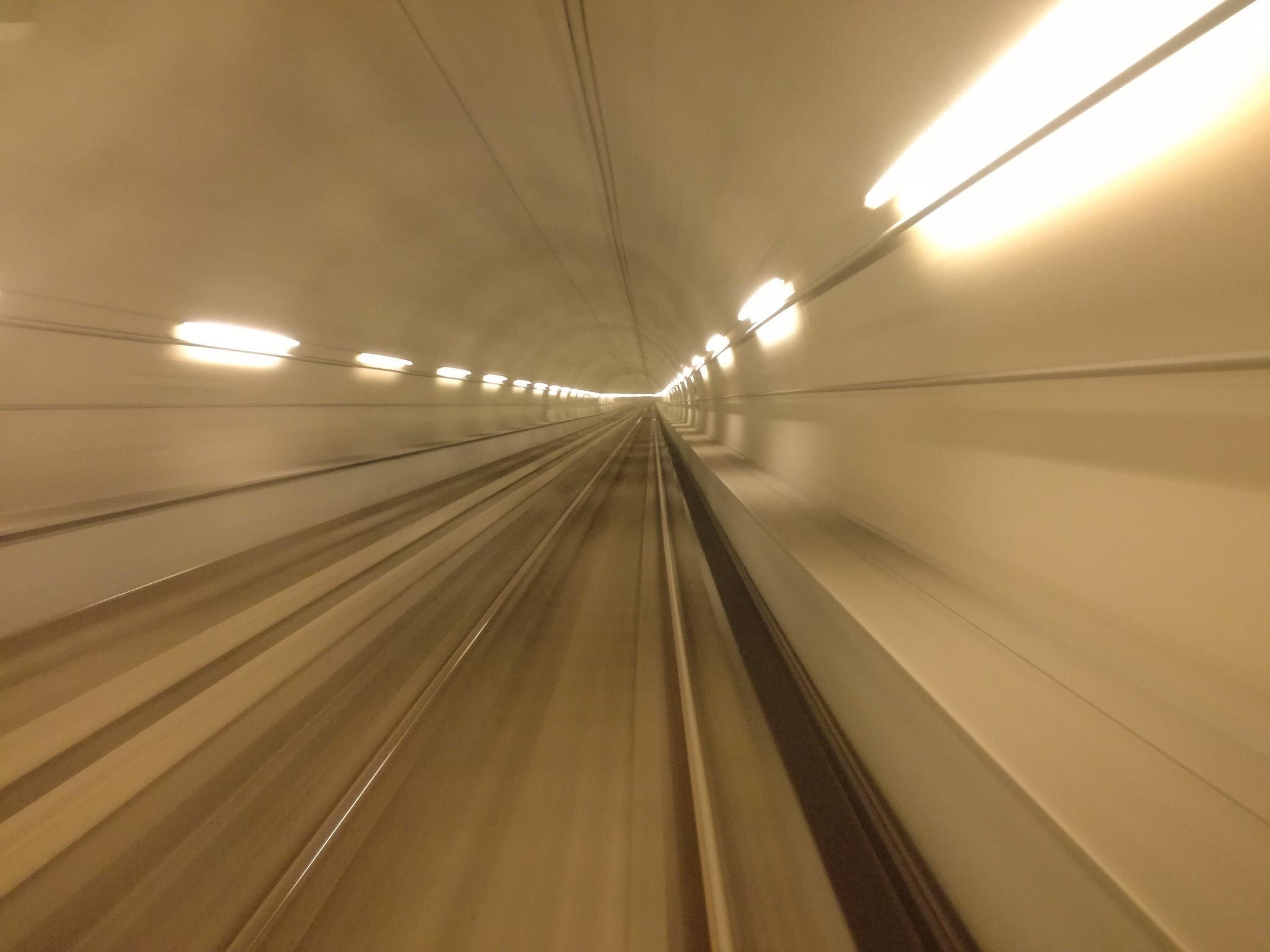 velocita-luce-metro-brescia-relativita 4